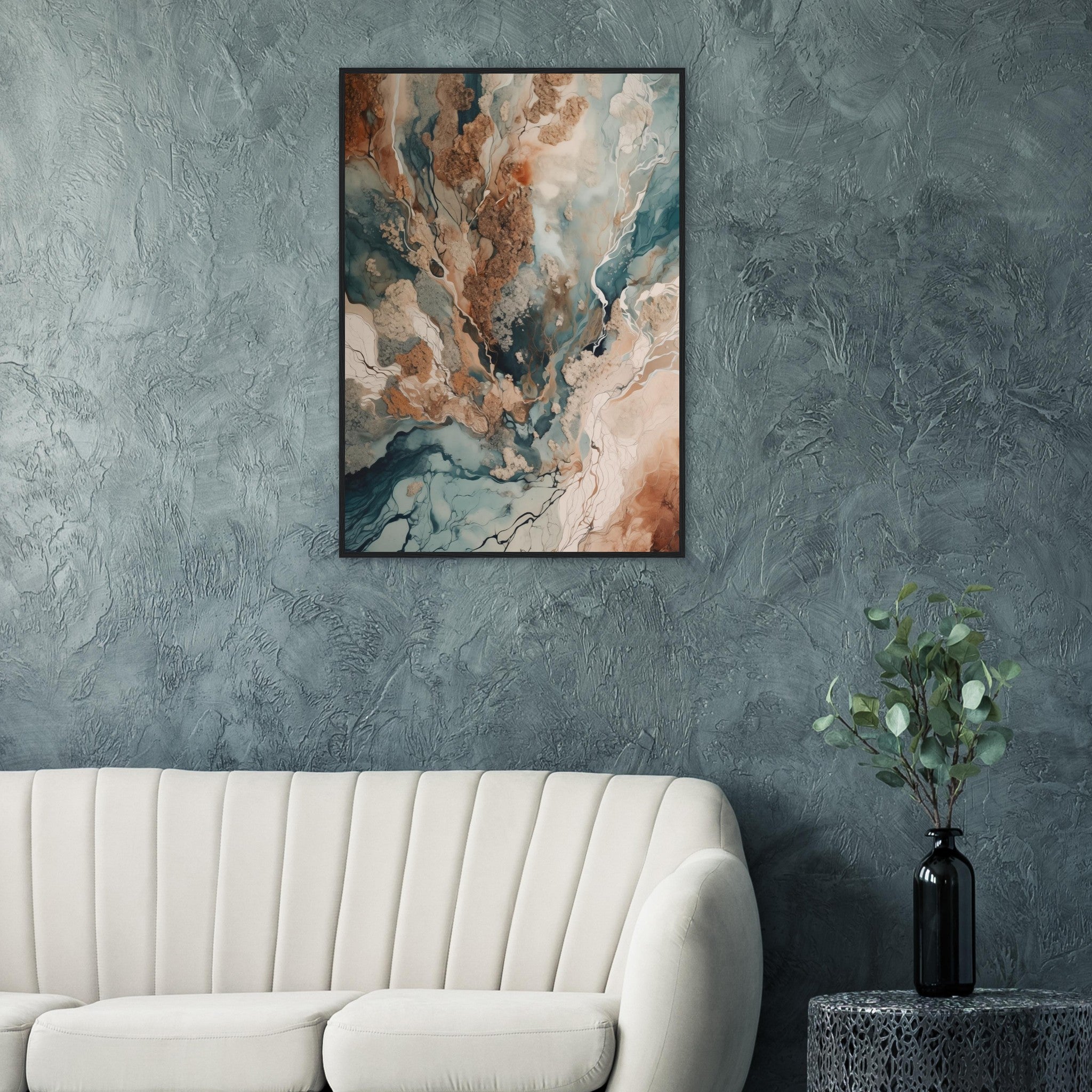 Großes Wandbild im Wohnzimmer. Abstrakte Arktis-Landschaft fügt sich harmonisch in moderne Boho-Einrichtung mit Erdtönen ein.