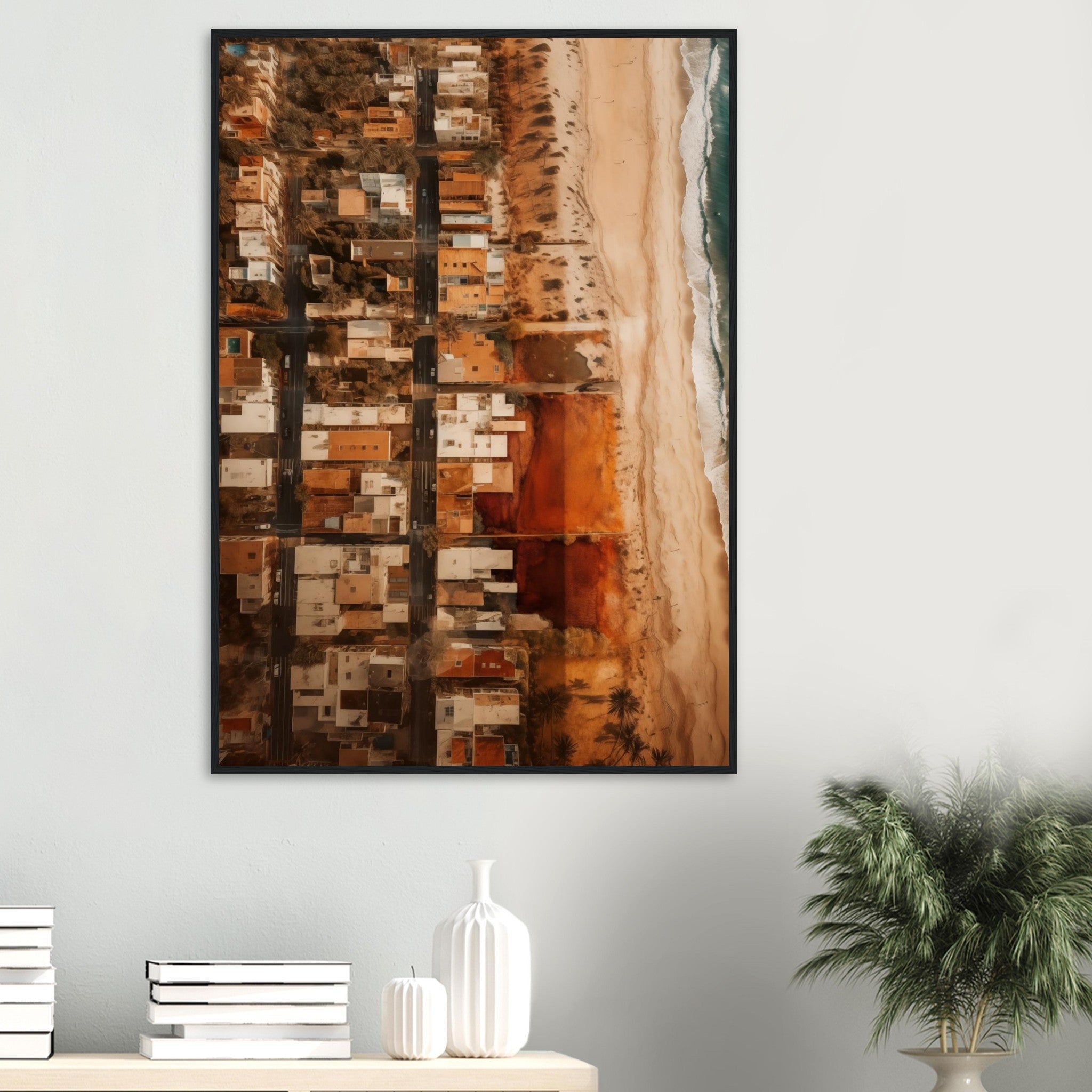 Großes Wandbild im Wohnzimmer: Die Newport Beach Luftaufnahme bringt California-Feeling, Sonne und Weite in den Raum.